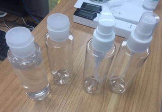 PET���yƷ����ƿ�ӵă�(y��u)�c